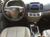 Bán xe Hyundai Avante sản xuất 2012, màu trắng đã đi 79000km