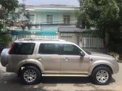 Cần bán xe Ford Everest 2.5L đời 2014, màu vàng. Xe chính hãng Ford