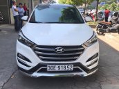 Bán xe Hyundai Tucson 2.0 bản đặc biệt năm, Sx 2017, màu trắng, nhập khẩu, biển HN, siêu lướt