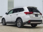 Bán Mitsubishi Outlander giảm giá lên đến 51 triệu, " Chương trình khuyến mãi lớn tháng 1 " - Liên hệ: 0968.660.828