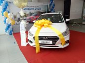 Bán xe Hyundai Accent 1.4MT full 2018, màu trắng xe giao ngay, trả góp 90%