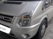 Cần bán xe Ford Transit 2016, màu bạc