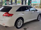 Chính chủ bán Toyota Venza SX 2009, màu trắng, xe nhập