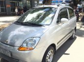 Cần bán Chevrolet Spark năm 2011, màu bạc, xe nhập  