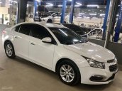 Bán Chevrolet Cruze năm sản xuất 2016, màu trắng, giá chỉ 455 triệu