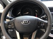 Bán Kia Rio đời 2016, màu trắng, nhập khẩu nguyên chiếc xe gia đình 