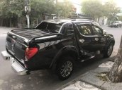 Cần bán lại xe Mitsubishi Triton đời 2013, màu đen