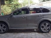 Cần bán xe Chevrolet Captiva AT đời 2017, xe nhà sử dụng, chính chủ, còn rất mới, rất ít đi