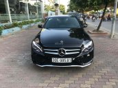 Bán xe Mercedes-Benz C300 class năm 2017, màu đen, giá tốt