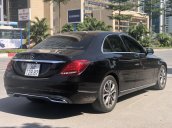 Bán xe Mercedes C200 năm sản xuất 2016 đen, xe nhập