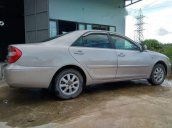 Bán Toyota Camry MT sản xuất năm 2002, xe vừa bảo dưỡng, gầm bệ chắc chắn