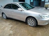 Bán Toyota Camry MT sản xuất năm 2002, xe vừa bảo dưỡng, gầm bệ chắc chắn