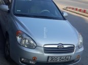 Bán Hyundai Verna 2009 số tự động, màu bạc, nhập khẩu nguyên chiếc