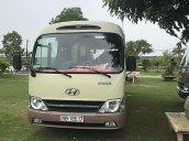 Bán xe Hyundai County sản xuất năm 2015, hai màu chính chủ, giá tốt