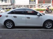 Cần bán xe Chevrolet Cruze LS sản xuất năm 2015, màu trắng