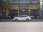 Cần bán xe Chevrolet Cruze LS sản xuất năm 2015, màu trắng