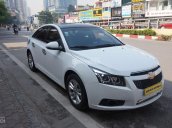 Cần bán xe Chevrolet Cruze LS sản xuất năm 2015, màu trắng