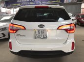 Bán Kia New Sorento GATH 2.4AT màu trắng số tự động, máy xăng, sản xuất 2015, biển Sài Gòn bản full