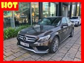 Bán xe Mercedes C300 nâu 2018 chính hãng. Trả trước 600 triệu nhận xe ngay