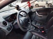 Bán Ford Fiesta sản xuất 2011, màu trắng, số tự động