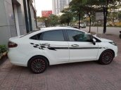 Bán Ford Fiesta sản xuất 2011, màu trắng, số tự động