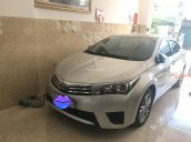 Cần bán gấp Toyota Corolla Altis 1.8G  MT năm sản xuất 2017, màu bạc xe gia đình