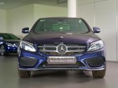 Bán Mercedes-Benz C300AMG đời 2017, màu xanh/đen, mới 99%, nộp 2% thuế trước bạ