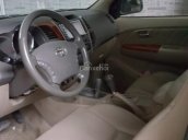 Bán ô tô Toyota Fortuner 2.7V AT, 4x4 đời 2011, màu đỏ