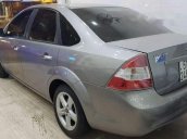 Bán ô tô Ford Focus năm 2011, màu bạc số sàn