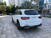 Bán ô tô Mercedes GLC 300 đời 2018, màu trắng