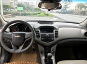 Bán xe Chevrolet Cruze 2010, màu vàng cát