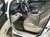 Bán Toyota Venza đời 2009, màu trắng, xe nhập 