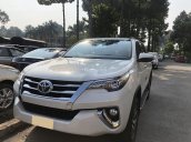 Cần tiền gấp bán nhanh xe Toyota Fortuner 2018, tự động, máy xăng