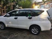 Bán xe Toyota Innova năm sản xuất 2018, màu trắng, giá chỉ 800 triệu