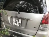 Bán xe Toyota Innova đời 2010, màu bạc xe gia đình