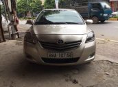 Bán xe Toyota Vios sản xuất năm 2013, màu bạc