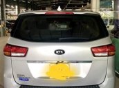 Bán xe Kia Sedona AT đời 2014, màu bạc số tự động, giá chỉ 955 triệu