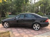 Bán ô tô Mercedes C240 sản xuất năm 2004, màu đen còn mới, 250 triệu