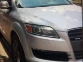 Bán Audi Q7 sản xuất năm 2007, màu bạc, nhập khẩu