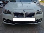 Bán ô tô BMW 5 Series 520i năm 2014, màu trắng số tự động