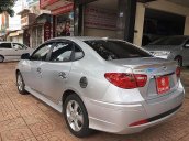 Bán xe Hyundai Avante 1.6 AT đời 2014, màu bạc