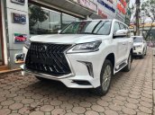 Bán nhanh chiếc xe Lexus LX 570S Super Sport sản xuất năm 2019, màu trắng, nhập khẩu nguyên chiếc