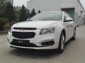 Cần bán Chevrolet Cruze LT năm sản xuất 2018, xe mới 100%