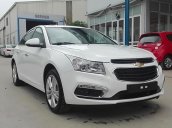 Cần bán Chevrolet Cruze LT năm sản xuất 2018, xe mới 100%