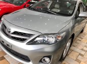 Cần bán gấp Toyota Corolla Altis năm sản xuất 2011, màu xám