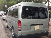 Cần bán Toyota Hiace 2009 số sàn, máy dầu, 16 chỗ, màu xám bạc