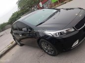 Cần bán xe Kia Cerato năm sản xuất 2016, màu đen chính chủ 