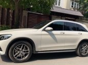 Cần bán xe Mercedes 2.0 AT sản xuất năm 2017, màu trắng, nhập khẩu