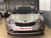 Cần bán gấp Kia K3 1.6AT 2015 xe gia đình