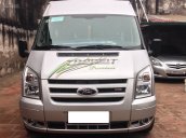 Cần bán Ford Transit sản xuất năm 2013, màu bạc giá cạnh tranh